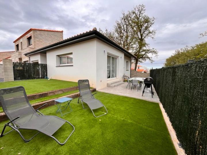 L'Eden Des Aspres Villa Thuir Buitenkant foto